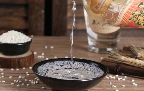 白酒明明是世界三大蒸馏酒，为何不被国际社会接受呢？8.jpg