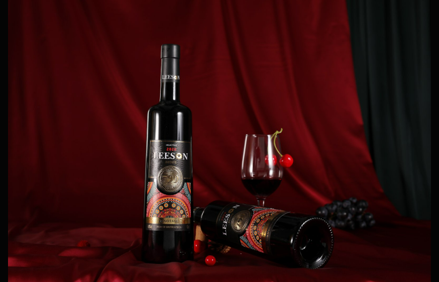 新手怎么挑选红酒？雷盛红酒分享五个关键词