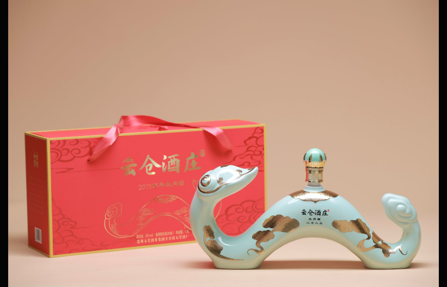 四季饮酒风味谈:豪迈浓香与酱香的季节体验差异(图3) wechat_2025-08-12_103214_021.png